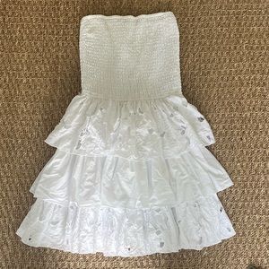 Hollister: White ruffled tiered smocked strapless dress